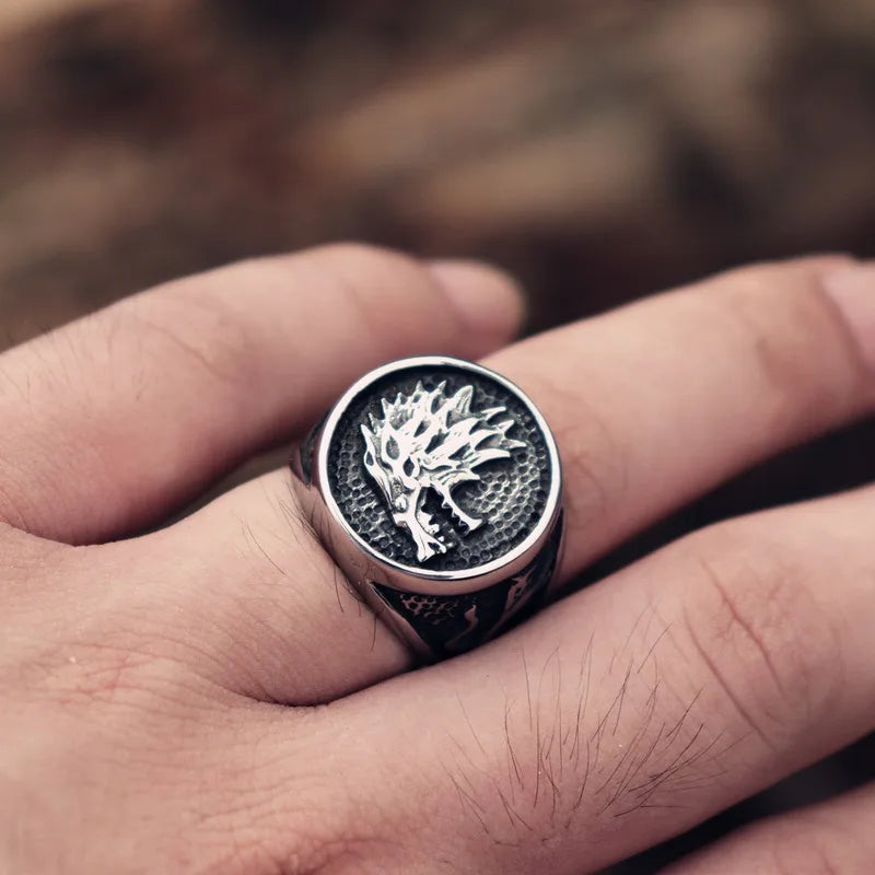 Men's Vintage Wolf Ring Punk Knight|Benefits Metals Type: Zinc Alloy Material: Metal Gender: Women Item Type: Rings Function: Mood Tracker Style: Trendy|Red Wolf Vision