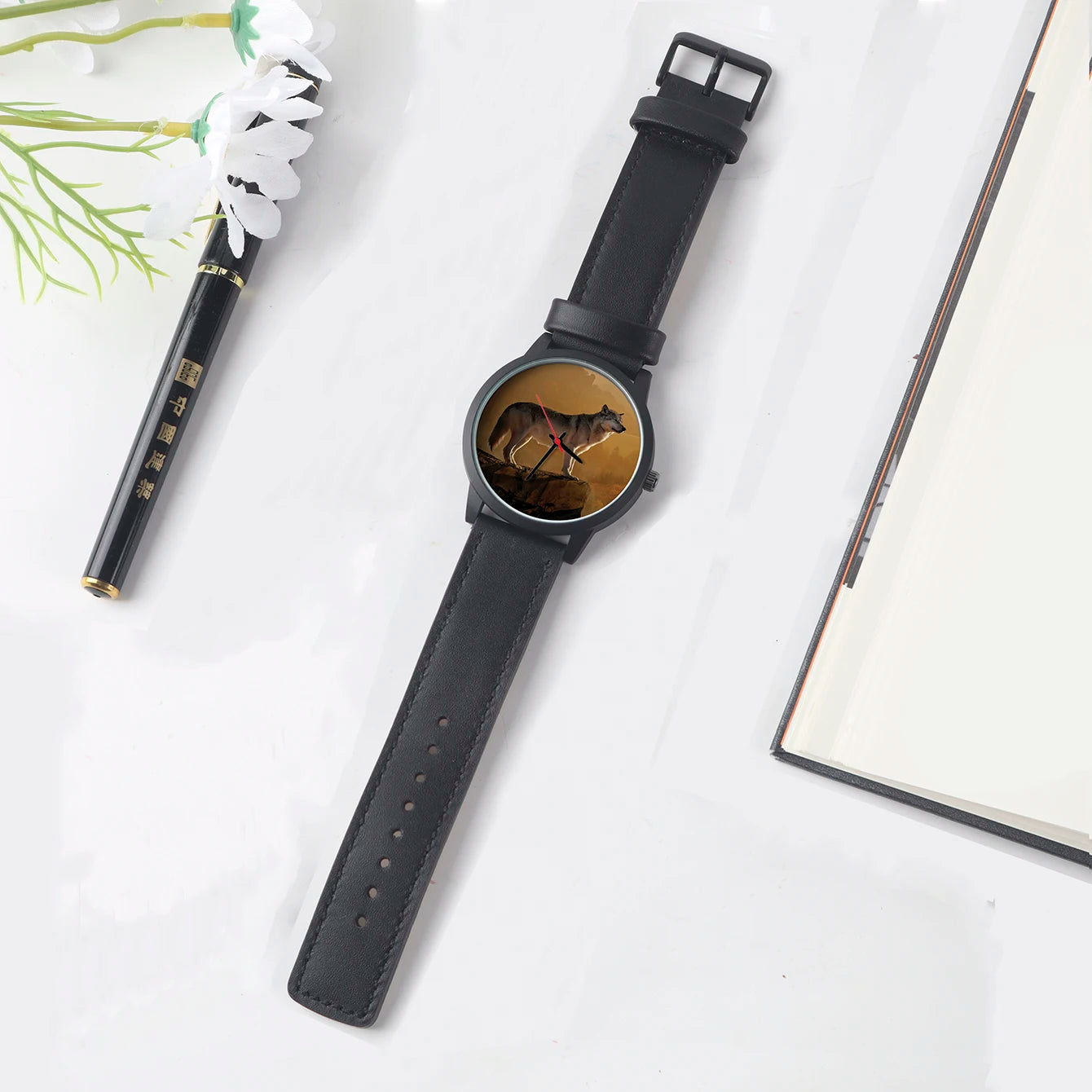 Factory Store Wolf King Design customize pattern|Benefits Band Material Type: leather Display Type: Numberless Style: Fashion & Casual Clasp Type: Buckle Movement: Quartz Water Resistance Depth: 3Bar Case Material: Alloy Case Shape: Round Dial Window Mate