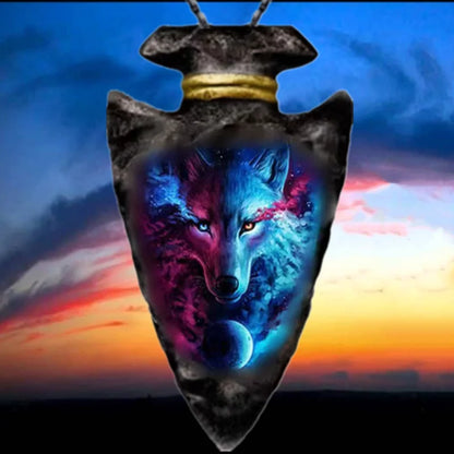 Creative Stainless Steel Wolf Triangle Pendant Punk Necklace|Benefits Metals Type: Zinc Alloy Necklace Type: Pendant Necklaces Material: Metal Gender: Men Style: Trendy Shape\pattern: Wolf Chain Type: O-chain Item Type: Necklace|Red Wolf Vision