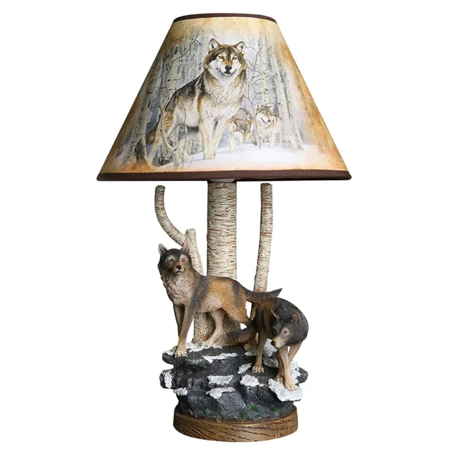 Art Deco Resin Realistic Wolf Shape Table Lamp Décor